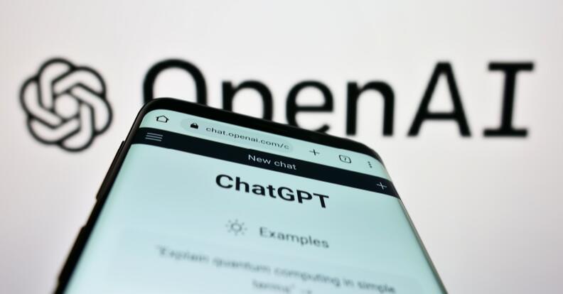 ChatGPT是否能够取代人工智能写作？